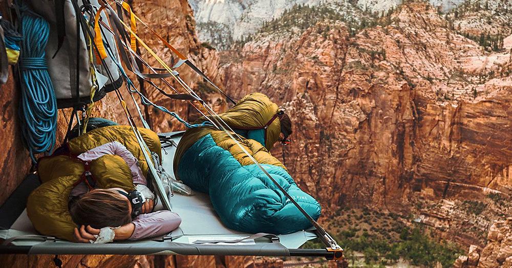 The Ultimate Guide to Choosing the Best Camping Sleeping Bag for Your Outdoor Adventures